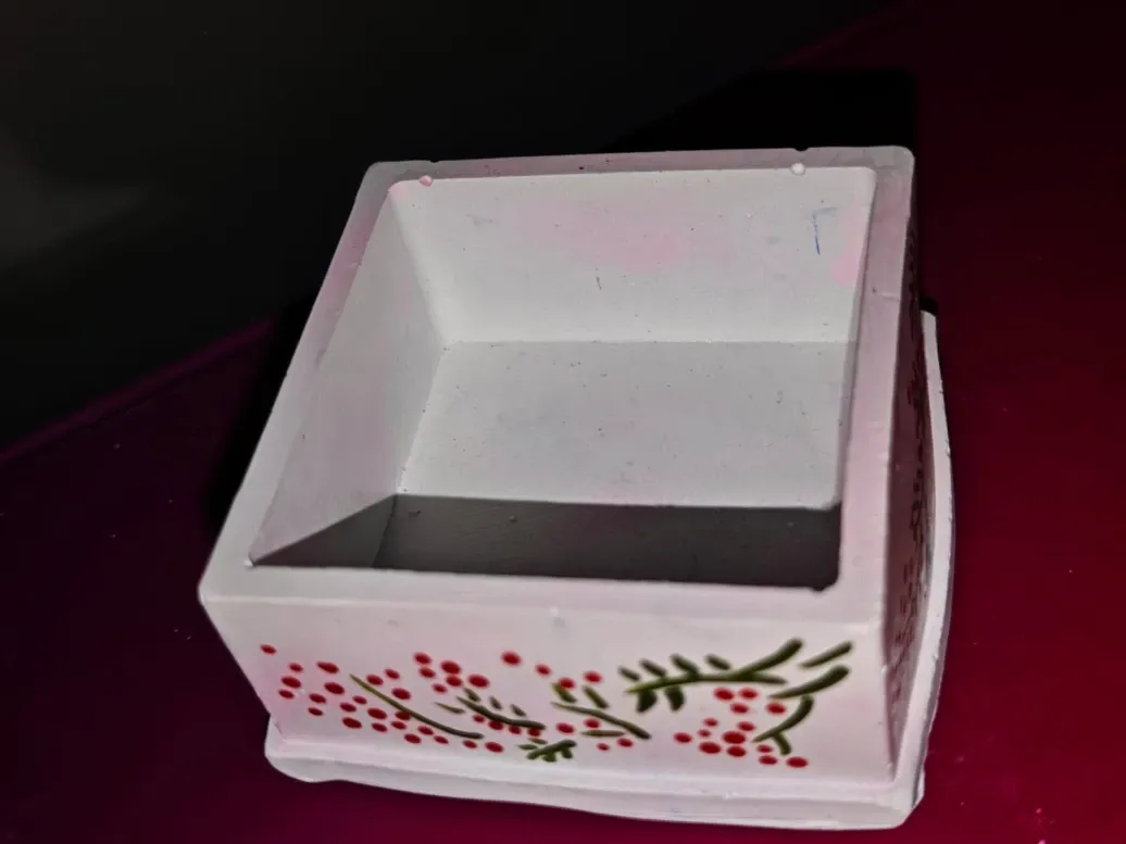 Candle holder-box
